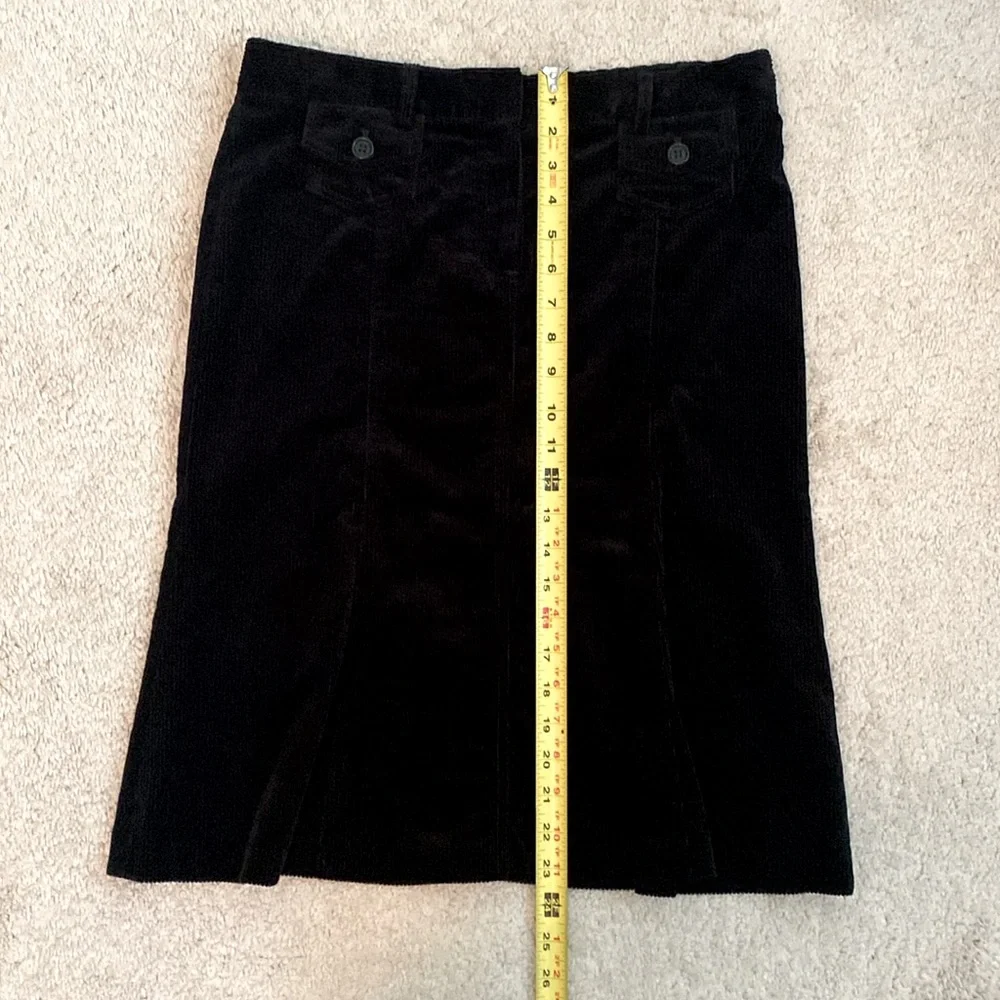 Theory Black Corduroy Skirt Scalloped‎ Hem Mini Skirt Women's Size 6 Designer